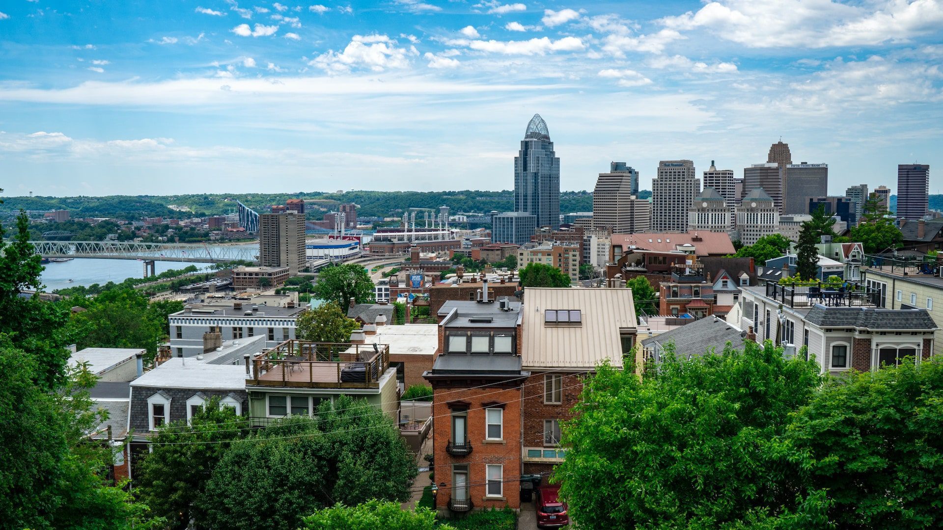Aerial city view of downtown Cincinnati, Ohio.