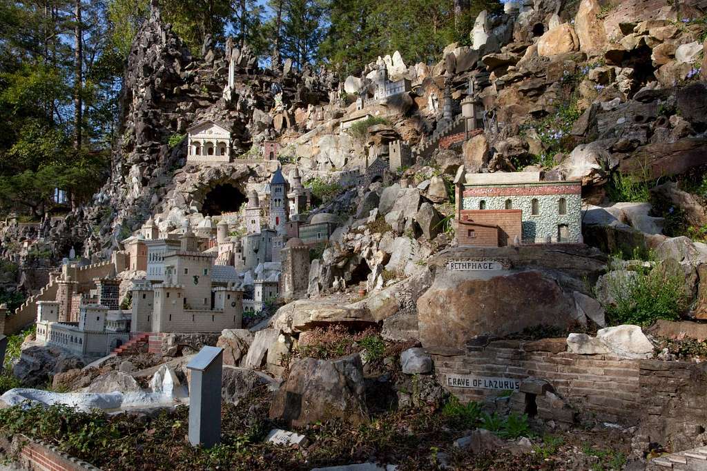 Ave Maria Grotto in Cullman, AL